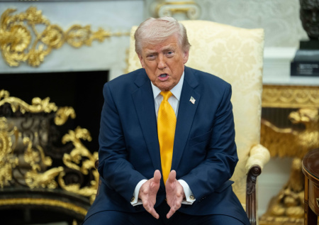 Американист оценил шанс прекращения войны США и Ирана после слов Трампа