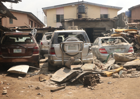 Мощная бомба взорвалась на западе африканской страны