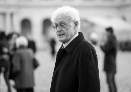 Ушел из жизни экс-премьер Франции