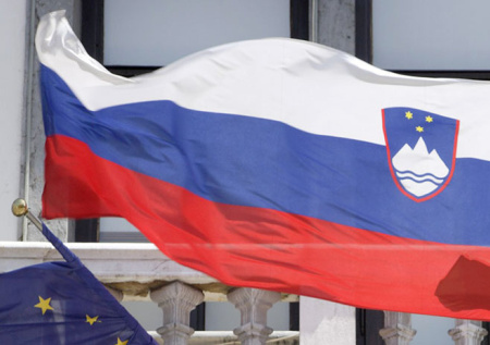 Назван лидер выборов в парламент Словении