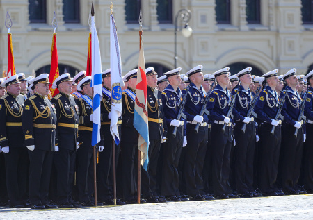 Президент Южной Осетии откликнулся на особое приглашение Путина к 9 мая