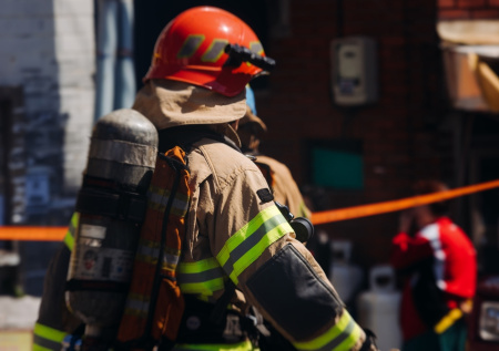 В европейской столице подожгли машины еврейской службы скорой помощи