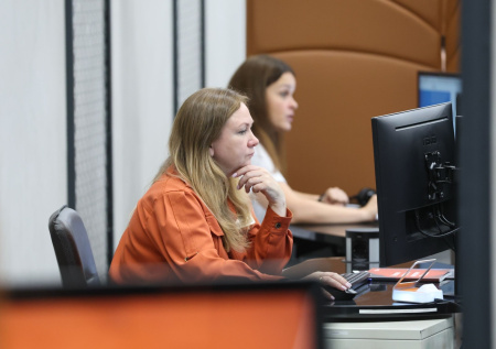 Депутат разъяснил условия официального трудоустройства в нескольких местах