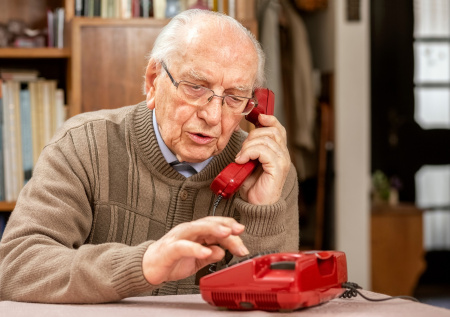 В России готовят новый запрет для пенсионеров ради защиты от мошенников