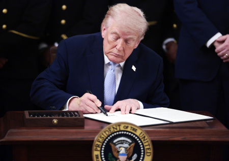 В Европе раскрыли четыре возможных сценария для Трампа на Ближнем Востоке