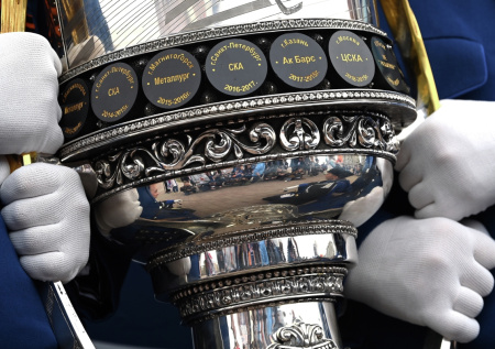 Экс-гендир «Металлурга» назвал главных фаворитов Кубка Гагарина