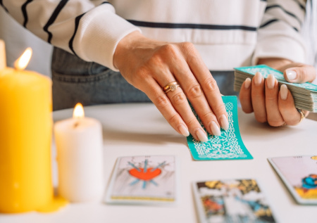 Психолог перечислил признаки некомпетентного специалиста