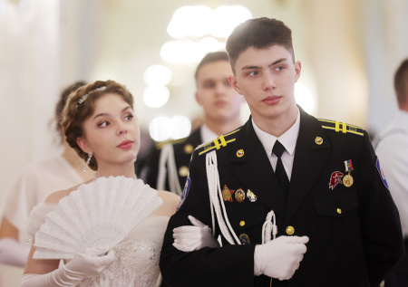 «Отечество. Преданность. Честь»: самые яркие кадры кадетского бала ФСО