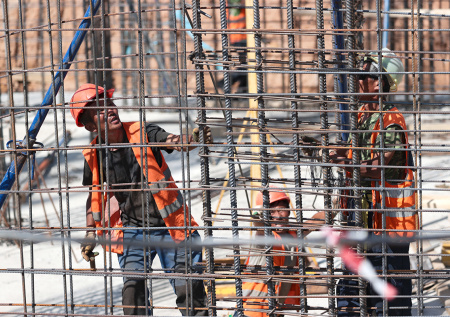 Новый мост через Малаховское озеро откроют в Подмосковье летом 2026 года