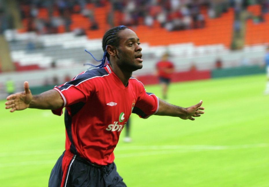 Вагнер Лав после первого забитого гола в матче третьего квалификационного раунда лиги чемпионов между ЦСКА и «Рейнджерс», 2004 год