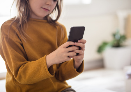 «Не игрушки»: депутат о детском православном блогинге