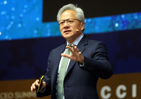 Глава Nvidia сделал неожиданное заявление об ИИ человеческого уровня