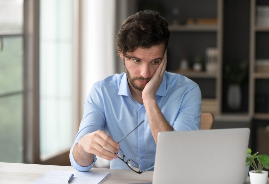 Гороскоп на апрель-2026 для Весов: начните зарабатывать и слушайте себя