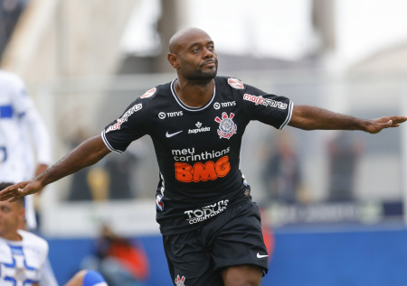 Легенда ЦСКА объявил о завершении футбольной карьеры