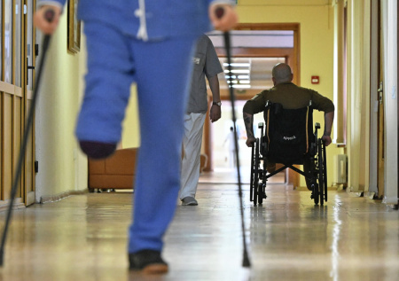 В ГД принят законопроект об отпуске для родителей военнослужащих-инвалидов