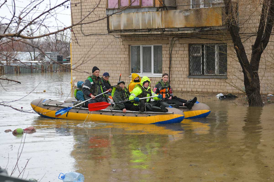 Сравнение паводка, половодья и наводнения