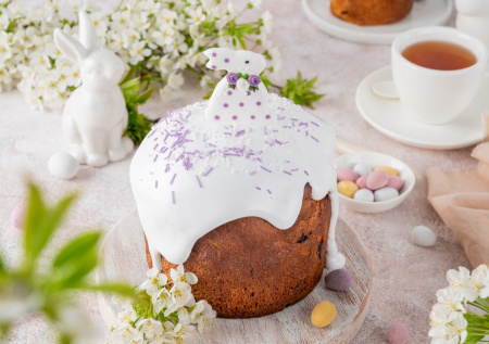 Этот кулич за 1 час — мягкий, как пух, без долгой расстойки. Никаких ночных ожиданий, только нежное тесто и быстрый результат