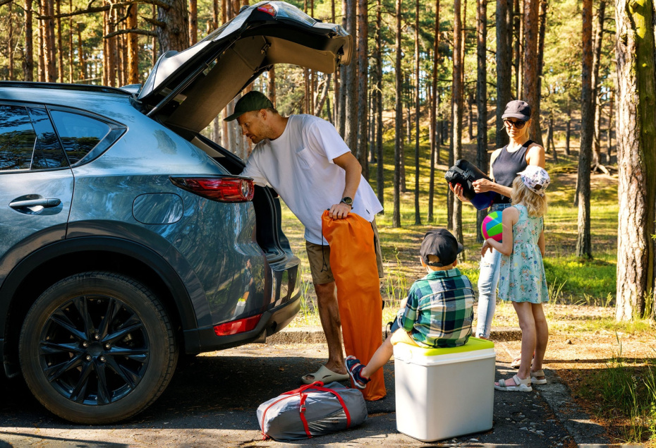 Безопасная ночевка в путешествии на авто: 5 вариантов и чек-лист