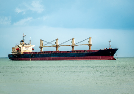 Иран пригрозил блокировкой еще одного пролива