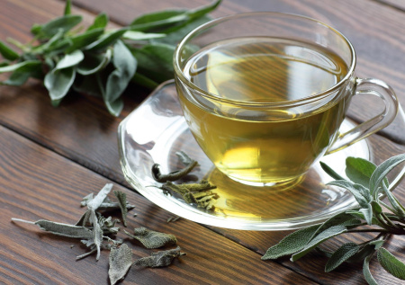 Врач предупредил о неочевидной опасности зеленого чая