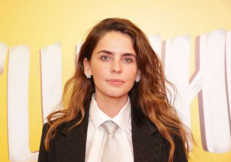 Многодетность, поздравления для Путина, съемки у мужа: как живет Лиза Моряк