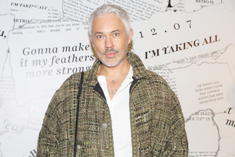 Александр Рогов на шоу «Где-то в Ретро»