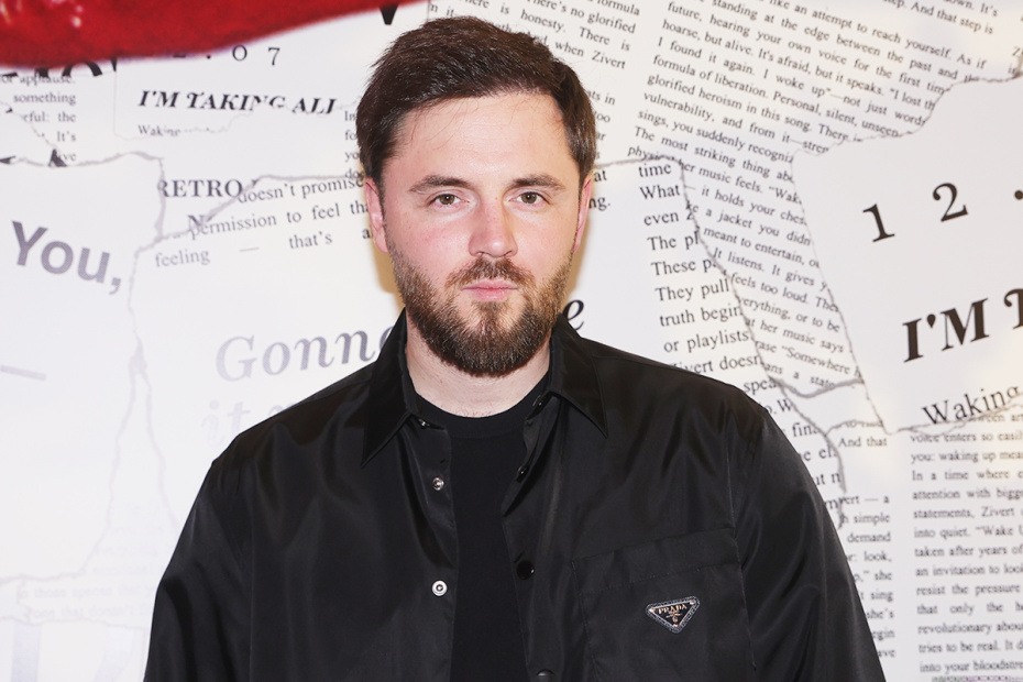 Певец TONI на шоу «Где-то в Ретро»