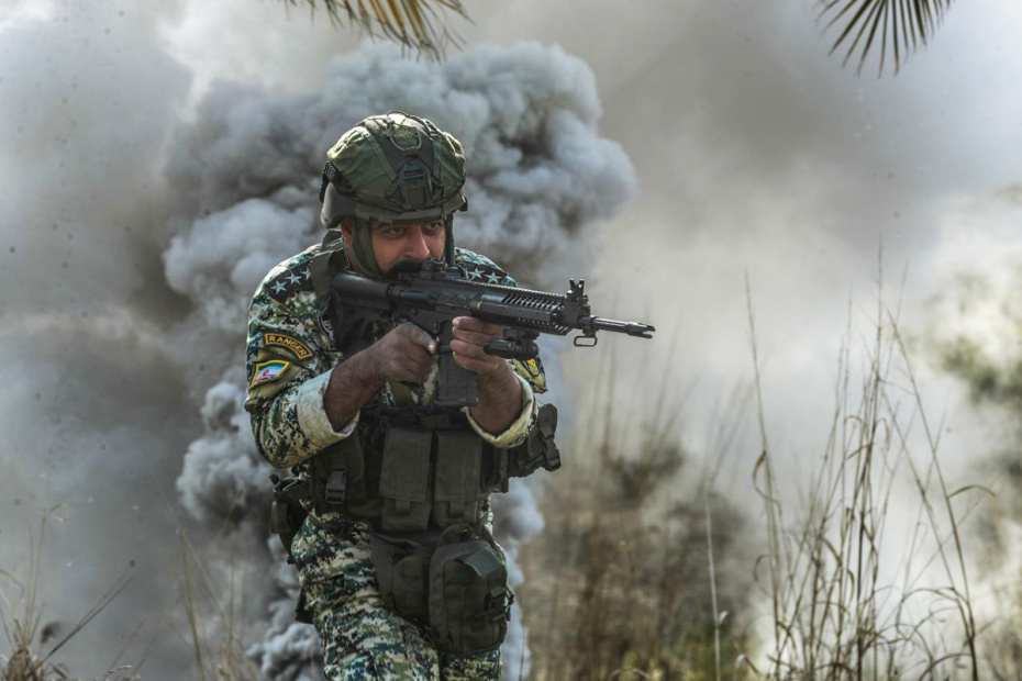 Солдат ВС Ирана