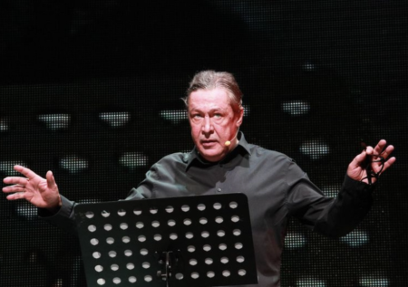 Первый спектакль Ефремова на свободе: как знаменитости оценили постановку