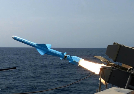 Иранские ракеты обрушились на три базы США в арабских странах