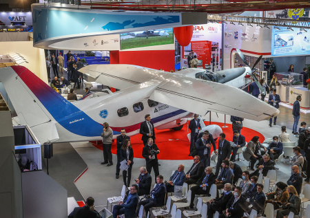 В Минпромторге назвали сроки окончания испытаний самолета «Байкал»