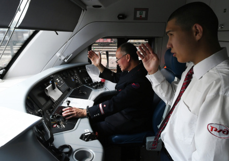 Какой сегодня день? Праздники и памятные даты 28 марта 2026 года