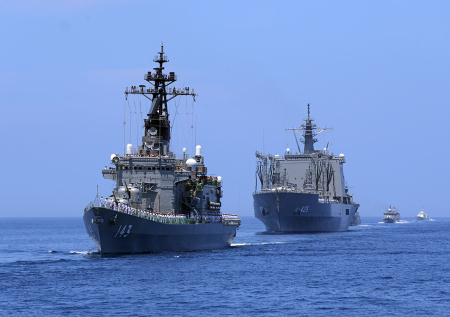 В Японии предложили направить корабли для защиты Ормузского пролива