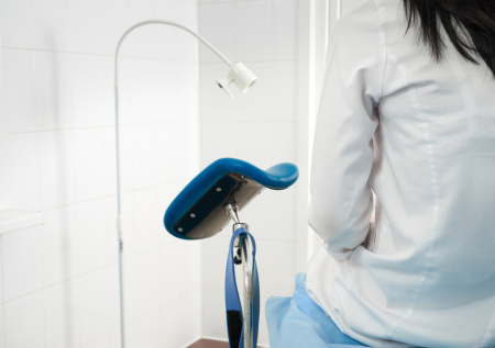 Репродуктолог назвал неочевидную причину проблем с зачатием