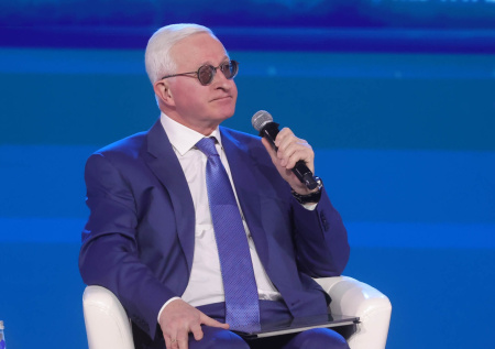 «Не перегибать палку»: глава РСПП вступился за трудовых мигрантов