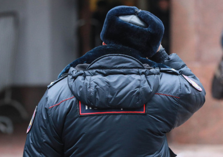 Три уголовных дела возбудили после стрельбы из арбалета в школе Челябинска