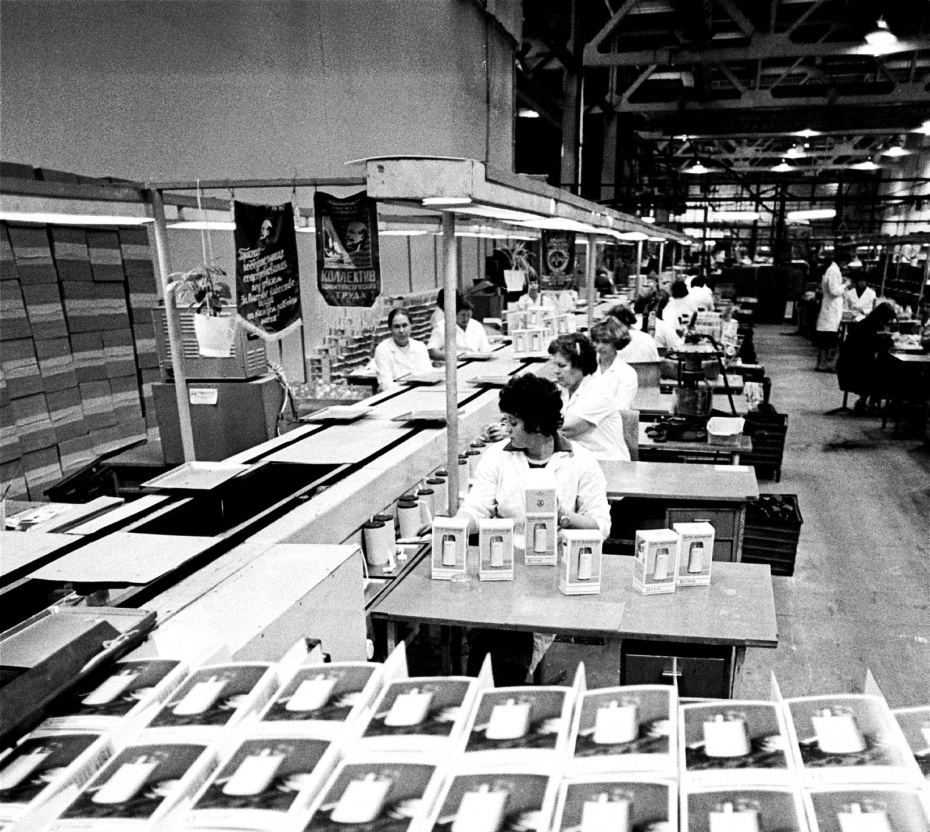 Завод STRAUME в Риге. Сборка популярных кофемолок