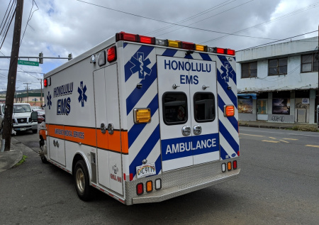 Три человека стали жертвами авиакатастрофы с вертолетом на Гавайях