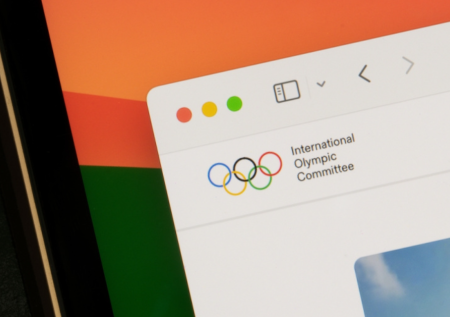 В Кремле отреагировали на запрет трансгендеров в женском спорте