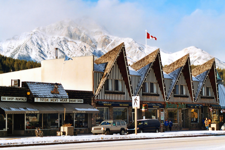 Город Джаспер в канадской провинции Альберта