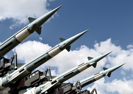 Израиль и США атаковали ядерный комплекс в Иране