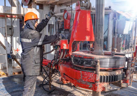 Россиянам назвали главное правило выбора вахтовой работы