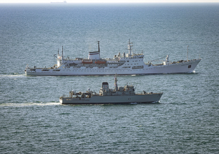 В МИД рассказали о попытках Лондона захватить связанные с РФ суда