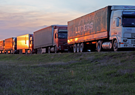 Литва ищет лазейку, чтобы расплатиться с Белоруссией за фуры