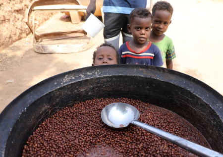 В России поймали Европу на страхе получить счет за свое прошлое в Африке