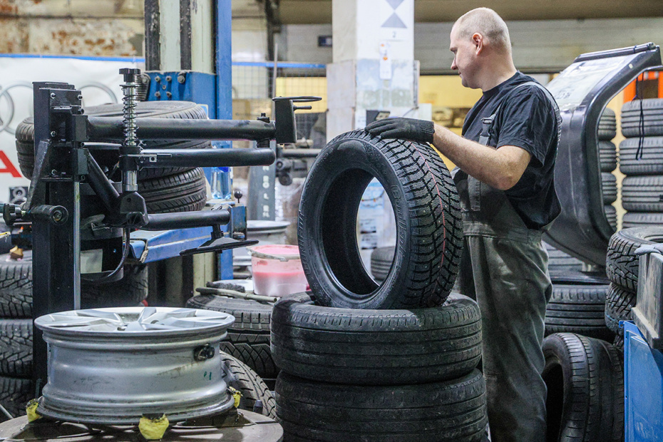 Как измерить протектор монеткой: быстрая проверка без штангенциркуля