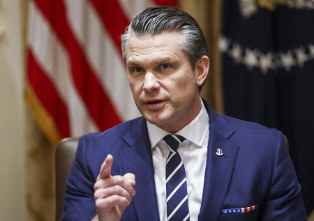 Хегсет отказался присваивать генеральские звания чернокожим и женщинам