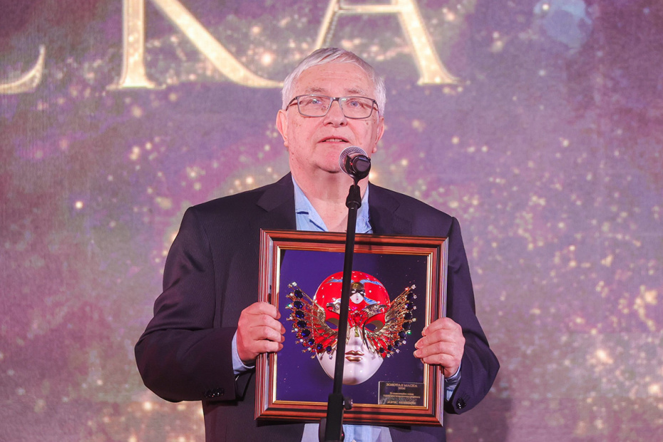 Президент Высшего театрального училища имени М. С. Щепкина Борис Любимов на церемонии вручения специальных премий «Золотая маска»