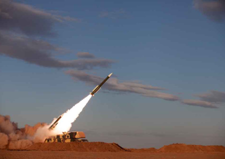 «Убраться подальше»: КСИР пообещал стереть с лица земли ценные объекты США