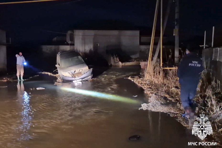 Подтопленная улица в Дагестане